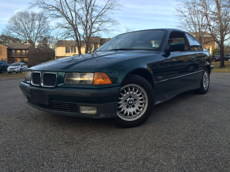 Illustration for article titled My First Set of Pictures for the E36!